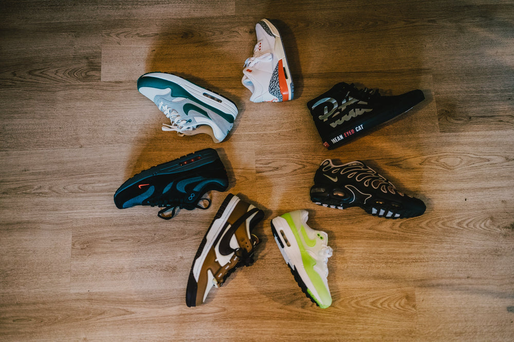 Sneakers