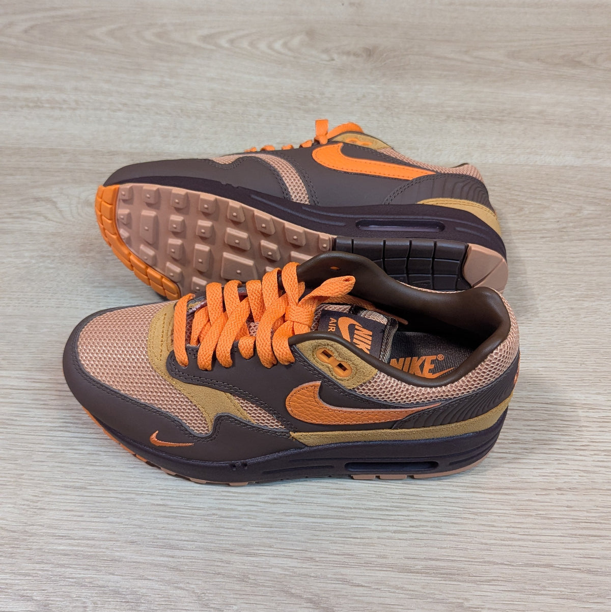 Nike Air Max 1 'King's Day' - Cacao Wow / Bright Mandarin / Amber Brown / Monarch