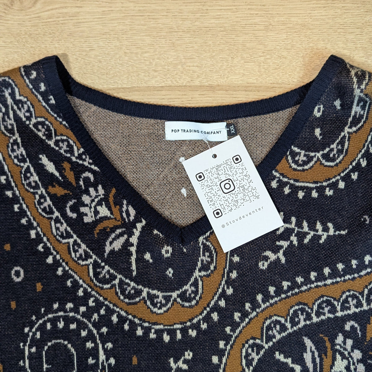 Pop Trading Company Paisley Knit Vest / spencer