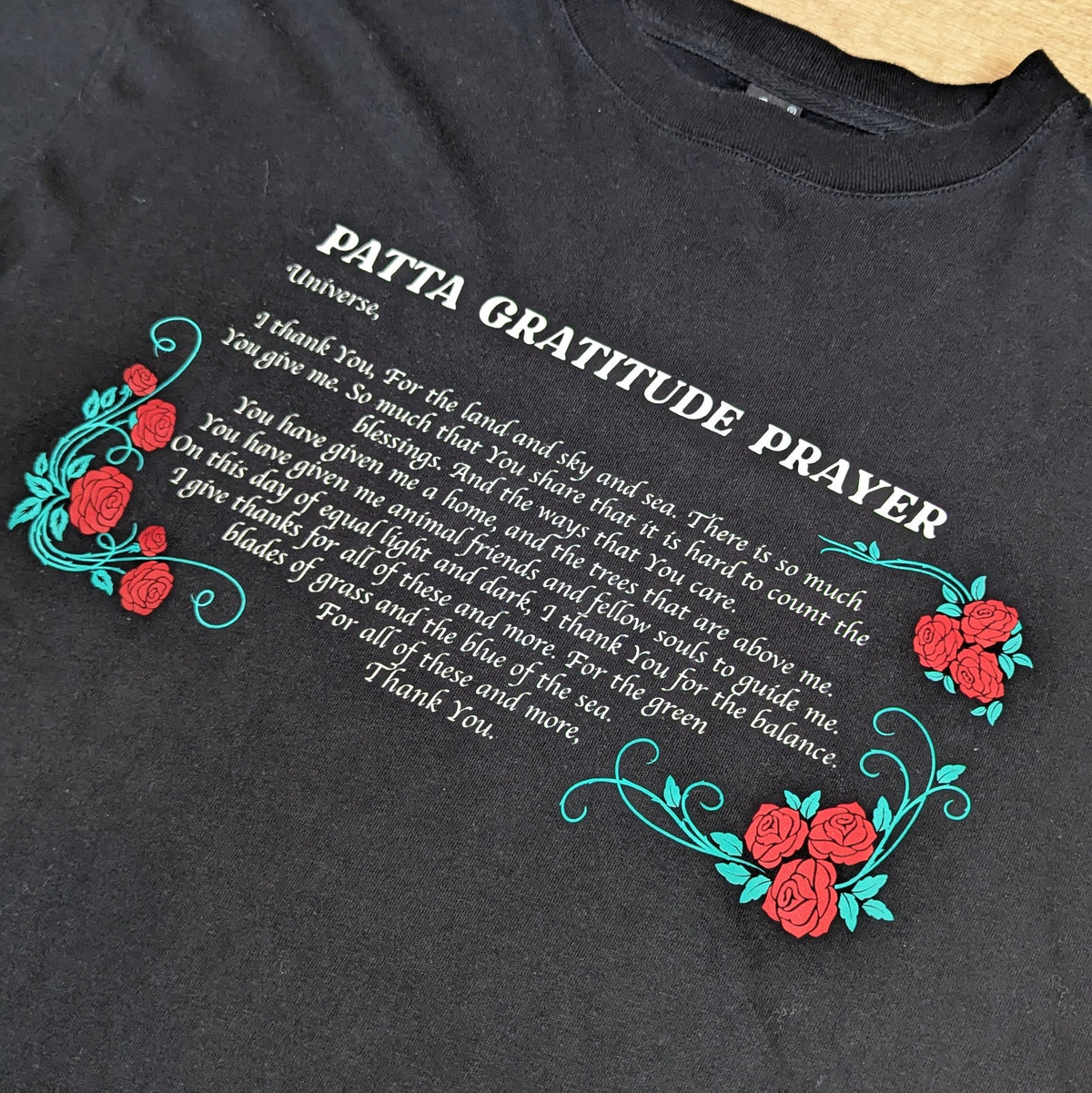 Patta 'Gratitude Prayer' Graphic T-Shirt
